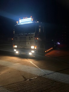 Restylen en openuitlaadsysteem aanbrengen Scania 3-574