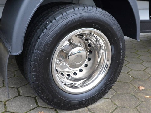 Satz Radkappen für Mercedes Sprinter und VW Crafter ab Bj. 2006 6 Loch/205LK Doppelluft.-2