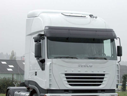 Acryl Zonneklep Iveco Active Space verhoogd dak