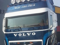 Polyester Zonneklep Volvo FH4 type 2 met Forward Collision