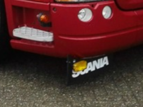 Set RVS Bevestigingssteunen voor Spatlappen Scania R - Set Spatlappen wit SCANIA zwart  - TALMU Deense dagrijlamp, set van 2 - wit