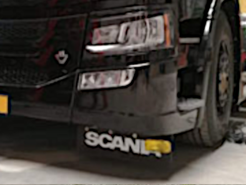 Set RVS Bevestigingssteunen voor Spatlappen Scania Next Gen - Set Spatlappen wit SCANIA blauw - Geen verlichting