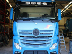 Acryl-Sonnenblende Mercedes Actros MP4 Big / Giga Space