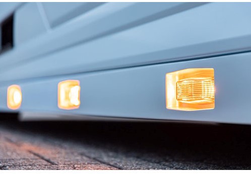 Polyester Zijskirtverlenger DAF XF / XG / XG+ Dubbelbranders-2