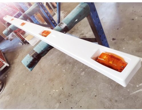 GFK/Polyester Seitenschwellerverlängerung DAF XF / XG / XG+ mit Platz für 5 Doppelbrennen-3