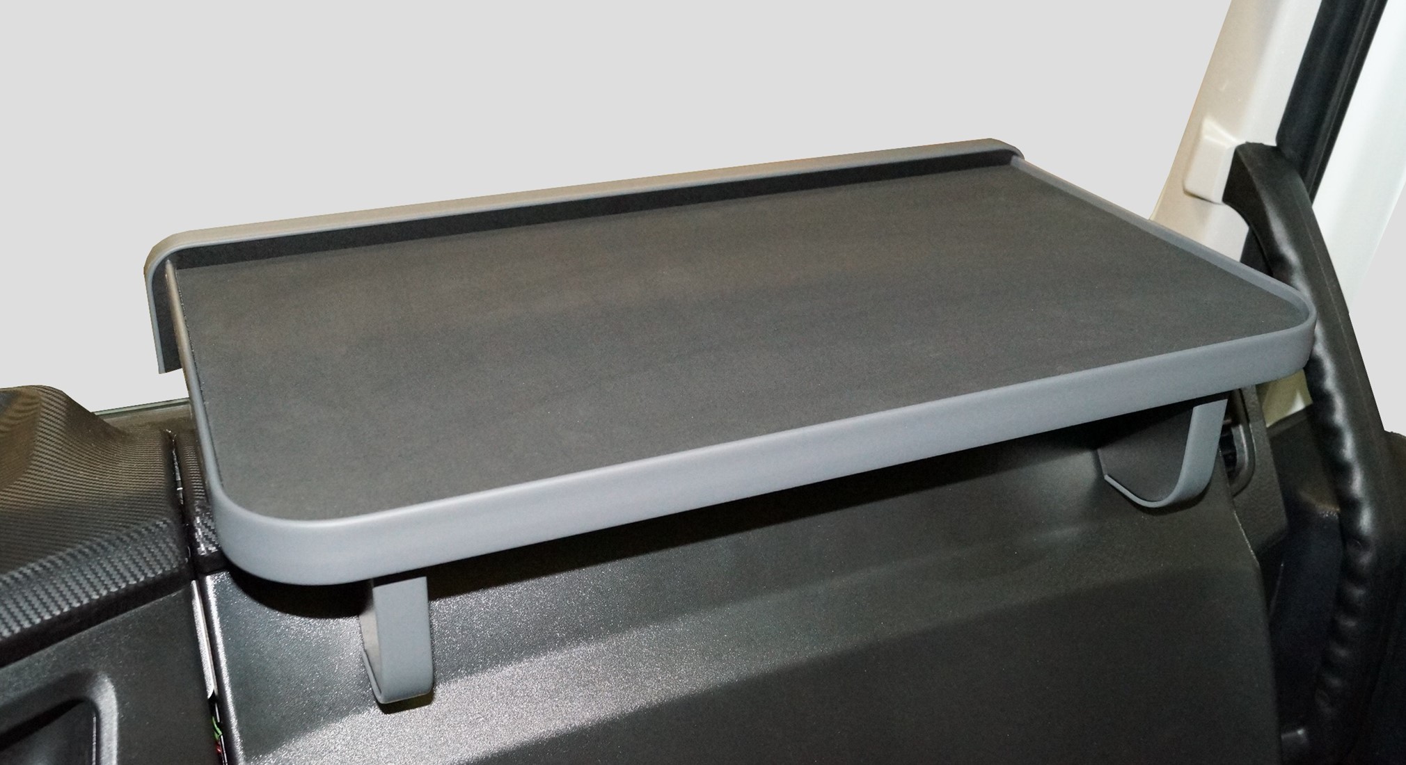 Dashboard passenger table Iveco Stralis HiRoad Black