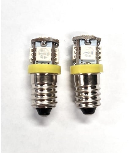 E10 5 SMD Geel