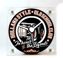 Leuchtkasten In Honor of the Legends