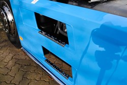 Trittstufe - Seitenverkleidung | MB Actros NEU / Arocs