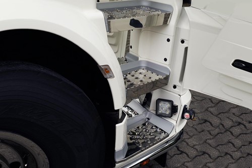 Trittstufen Fahrerhausaufstiege | DAF XF106 & Neuer DAF XF
