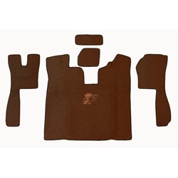 Set mats and engine cover