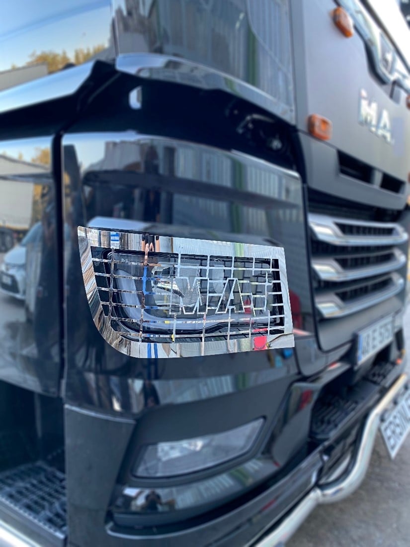 Stainless Steel Grille Headlight MAN TGX 2021
