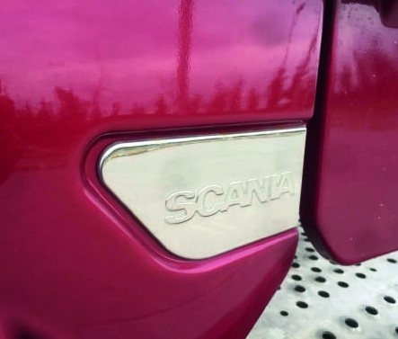 Edelstahl 3D Zierblech Spoiler Scania