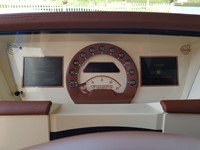 Dashboard clock Volvo FH4 - White / Blue