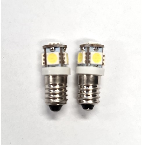E10 5 SMD Weiß